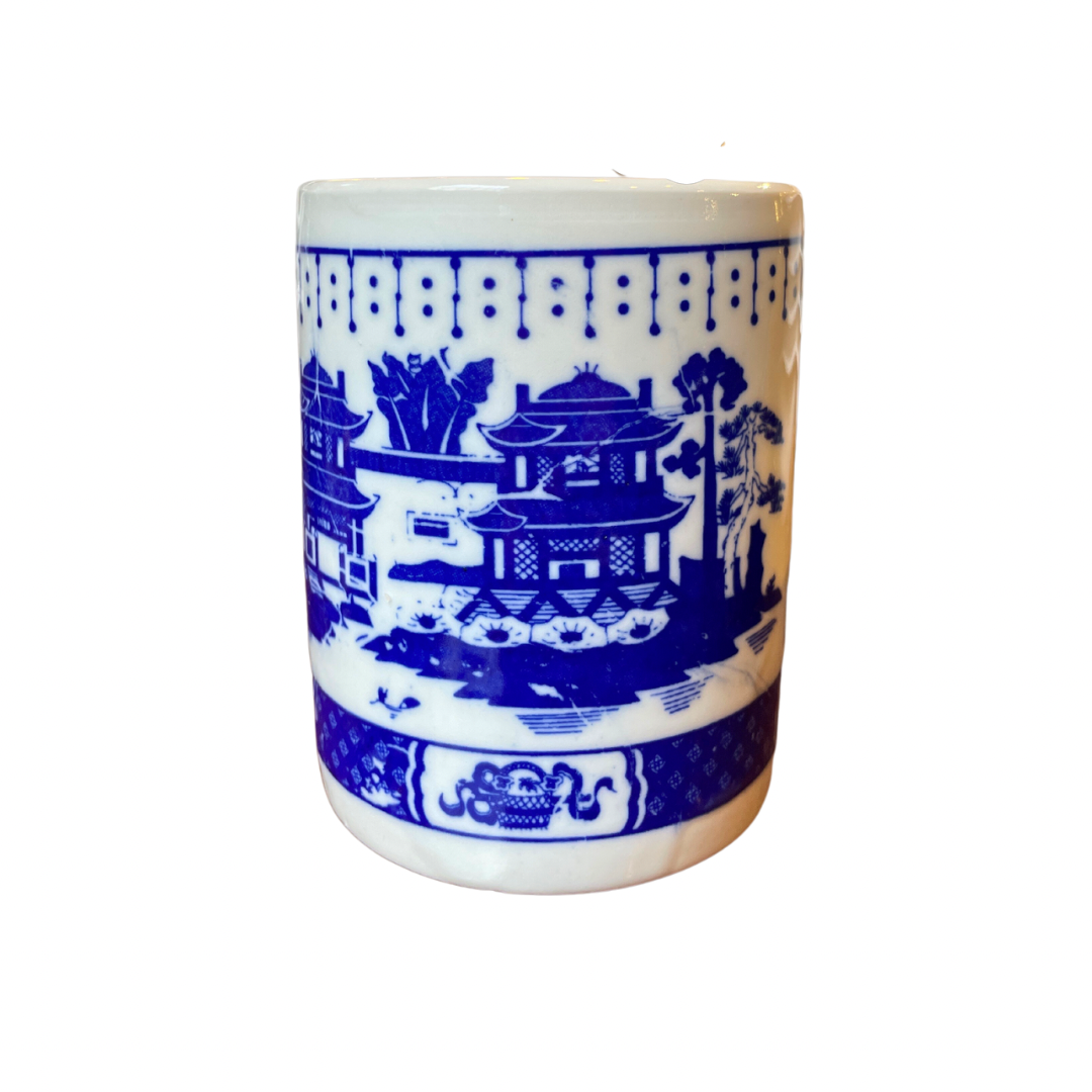 Candle in Blue and White Canton Design Pot