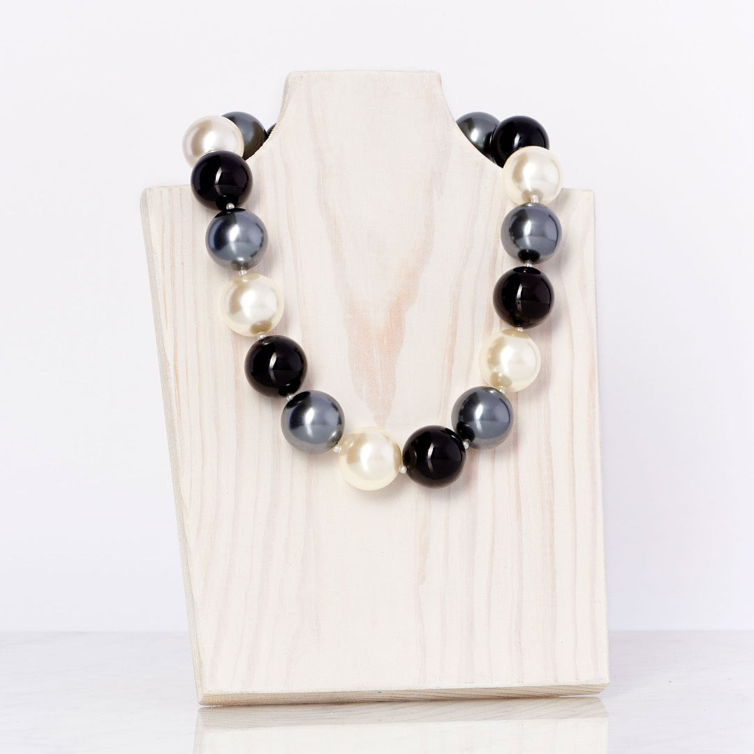 Ivory Grey Black Pearl Cooling Necklace